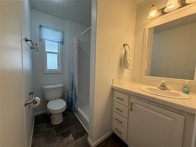 3 DATE AVENUE, Bradenton, FL 34207