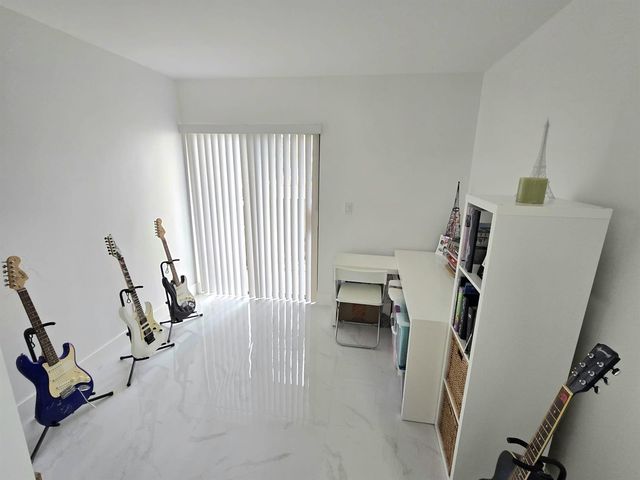 5577 Courtyard Drive, Margate, FL 33063