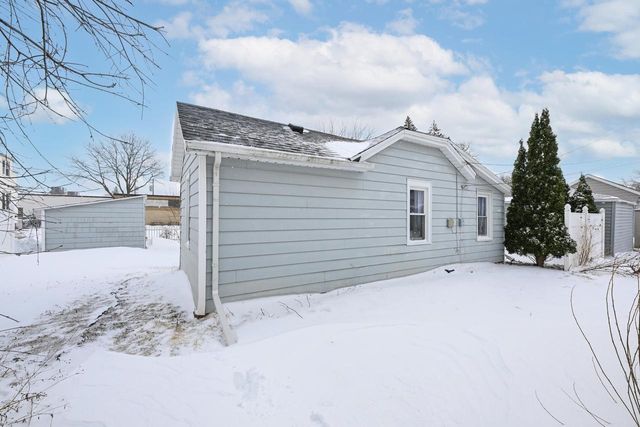4719 N 126th STREET, Butler, WI 53007