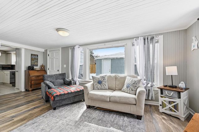 4719 N 126th STREET, Butler, WI 53007