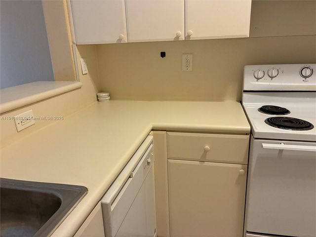 1536 SE 25th St 101, Homestead, FL 33035