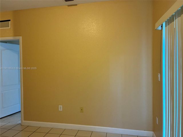 1536 SE 25th St 101, Homestead, FL 33035