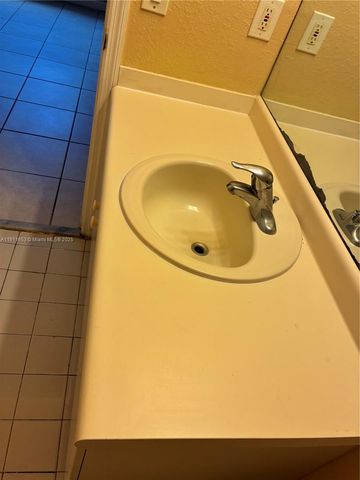 1536 SE 25th St 101, Homestead, FL 33035