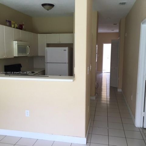 1536 SE 25th St 101, Homestead, FL 33035