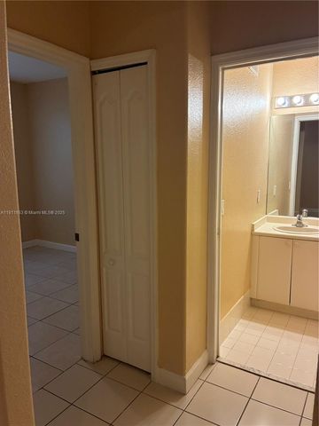 1536 SE 25th St 101, Homestead, FL 33035