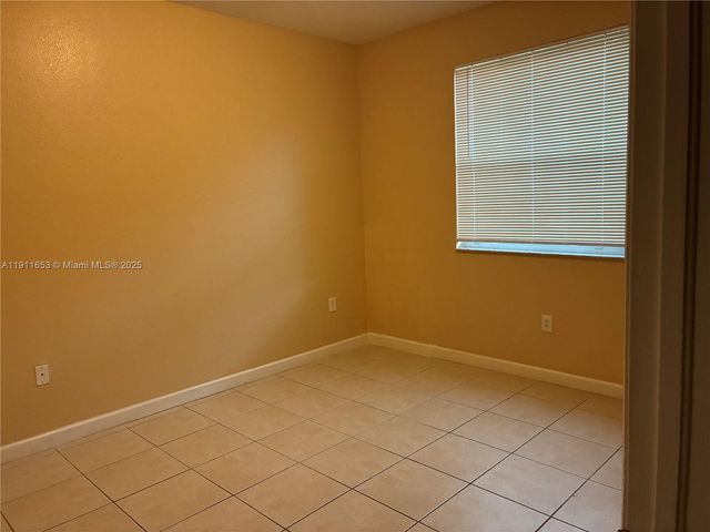 1536 SE 25th St 101, Homestead, FL 33035