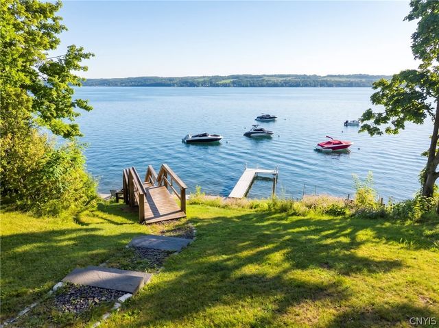 2119 Terrace Lane South, Skaneateles, NY 13152