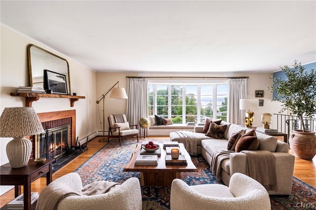 2119 Terrace Lane South, Skaneateles, NY 13152