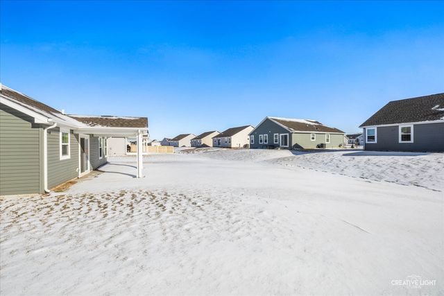 1237 Marigold Lane, Hampshire, IL 60140