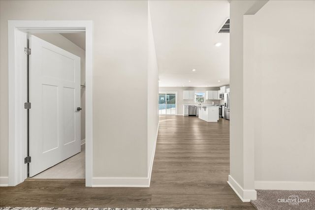 1237 Marigold Lane, Hampshire, IL 60140