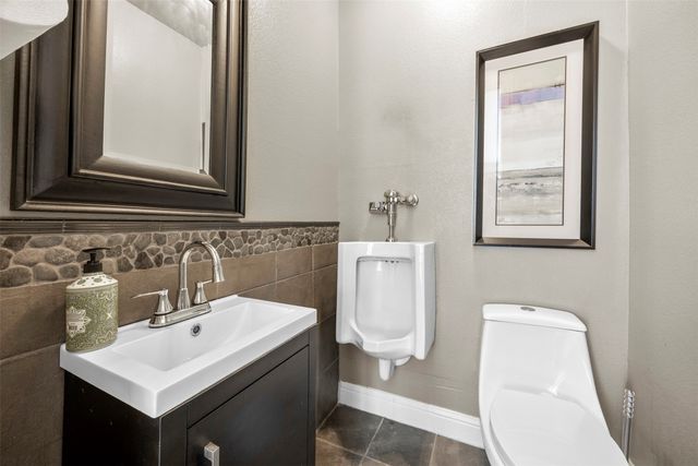 219 Mohundro Road, Ferris, TX 75125