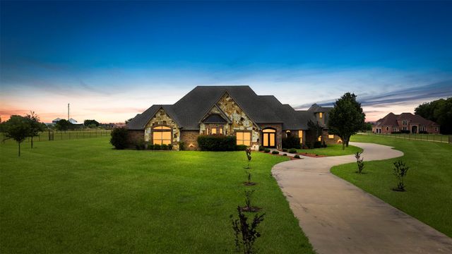 219 Mohundro Road, Ferris, TX 75125
