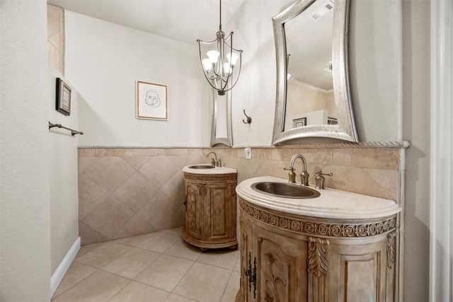 219 Mohundro Road, Ferris, TX 75125
