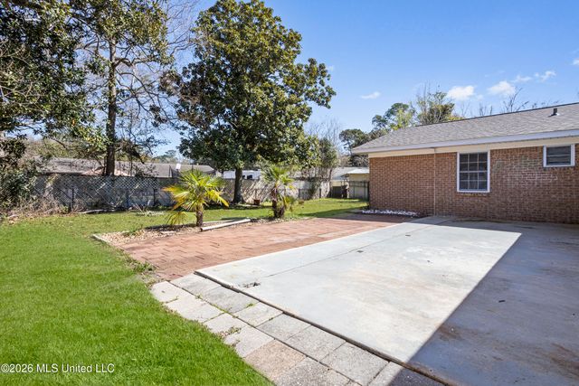 314 Jamaica Drive, Ocean Springs, MS 39564