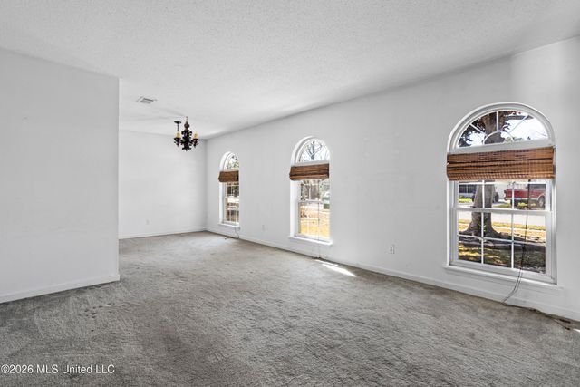 314 Jamaica Drive, Ocean Springs, MS 39564