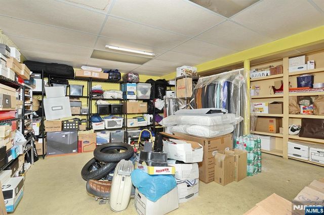 5 Linden, Emerson, NJ 07630