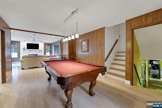 5 Linden, Emerson, NJ 07630