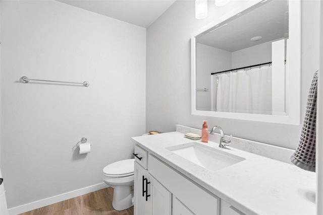 1528 LIBERTY AVENUE, Neenah, WI 54956