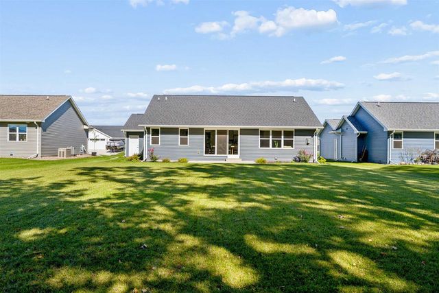 1528 LIBERTY AVENUE, Neenah, WI 54956