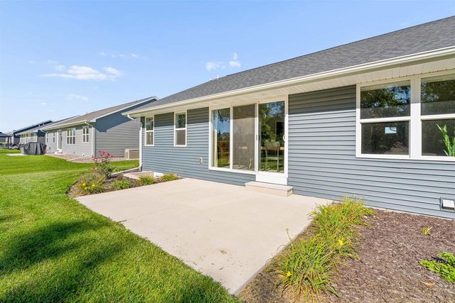 1528 LIBERTY AVENUE, Neenah, WI 54956