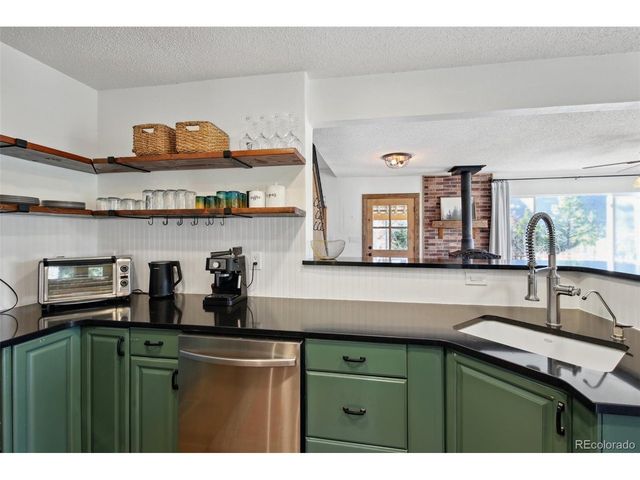 7952 Kunst Rd, Golden, CO 80403