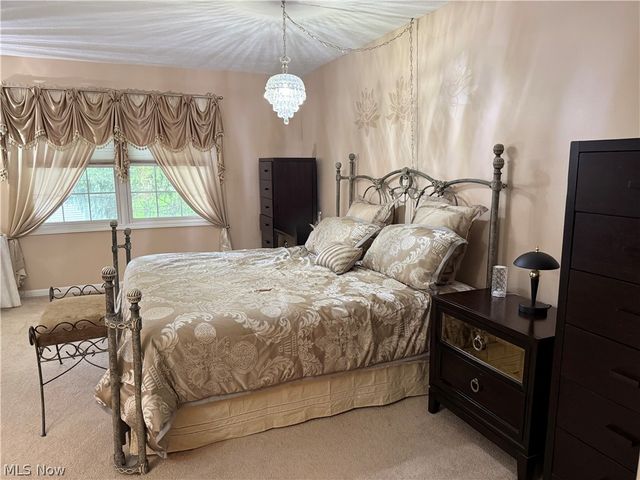 201 Steeplechase Drive 6, Willoughby Hills, OH 44092