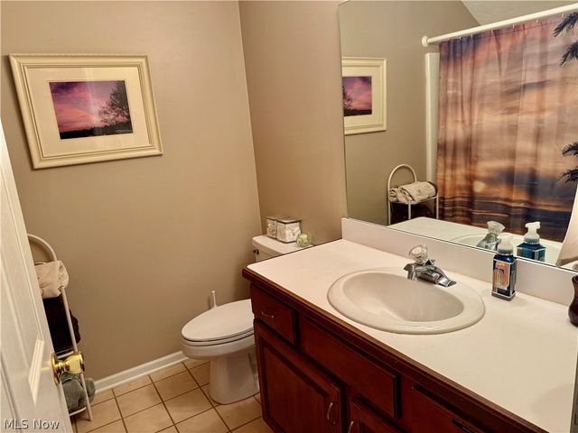 201 Steeplechase Drive 6, Willoughby Hills, OH 44092