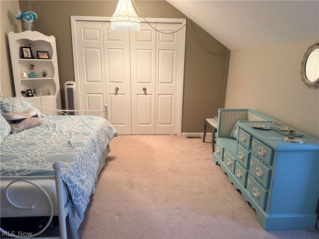 201 Steeplechase Drive 6, Willoughby Hills, OH 44092