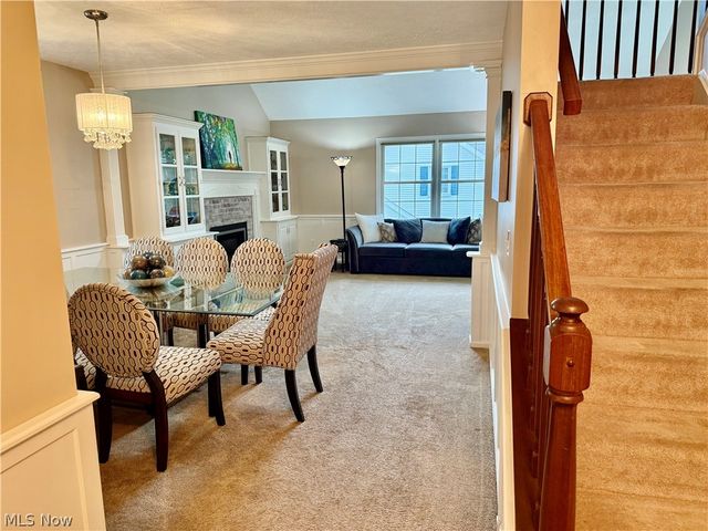 201 Steeplechase Drive 6, Willoughby Hills, OH 44092