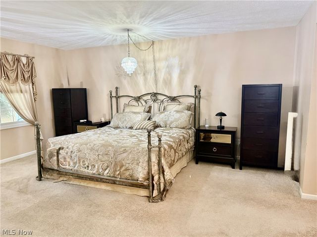 201 Steeplechase Drive 6, Willoughby Hills, OH 44092