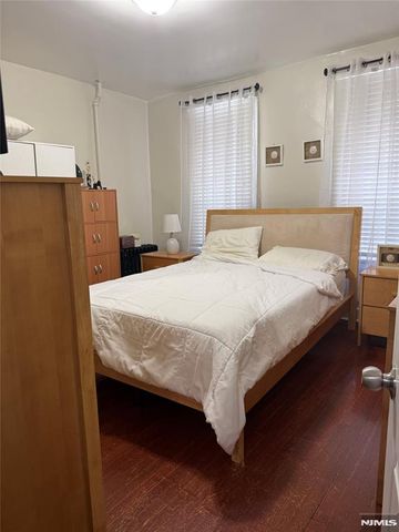 346 Jefferson Street, Orange, NJ 07050