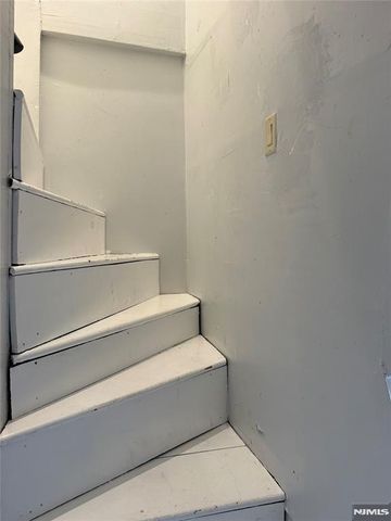 346 Jefferson Street, Orange, NJ 07050