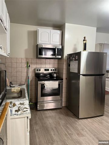 346 Jefferson Street, Orange, NJ 07050