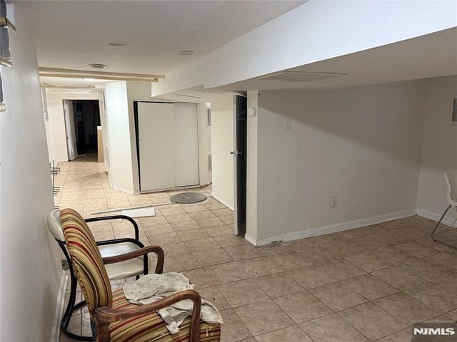 346 Jefferson Street, Orange, NJ 07050