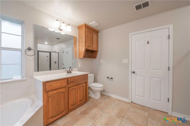 6201 Flag Stone Drive, Killeen, TX 76542