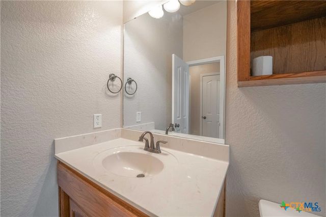 6201 Flag Stone Drive, Killeen, TX 76542