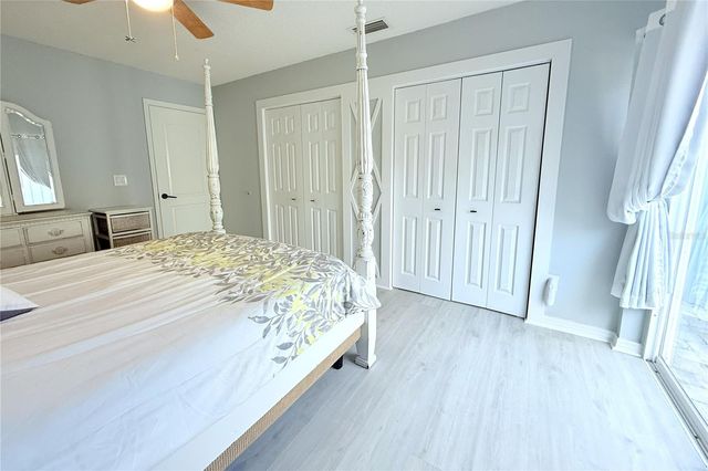 10301 FERNGLEN PLACE, Tampa, FL 33624