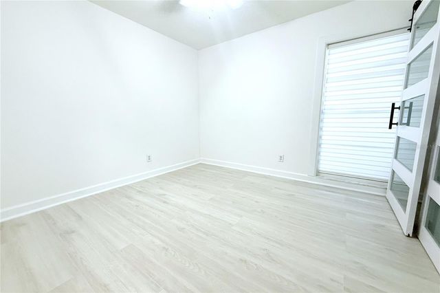 10301 FERNGLEN PLACE, Tampa, FL 33624