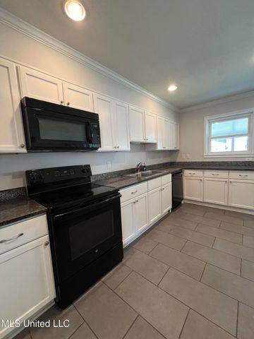 2217 Taylor Boulevard, Gulfport, MS 39507