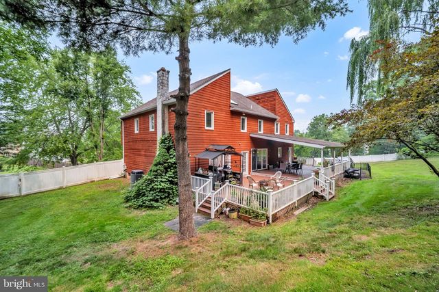 2002 PAR DR, Doylestown, PA 18901