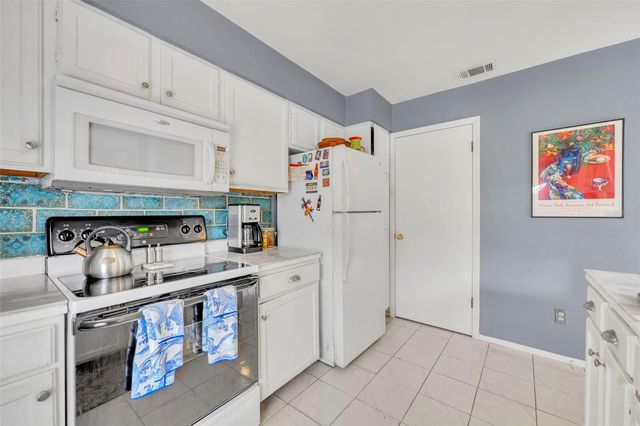 838 COMMONWEALTH COURT, Casselberry, FL 32707
