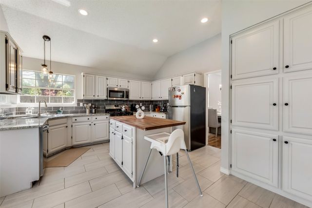 7404 Catlow Court, Fort Worth, TX 76137