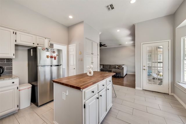 7404 Catlow Court, Fort Worth, TX 76137