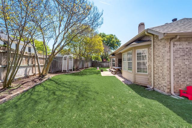 7404 Catlow Court, Fort Worth, TX 76137