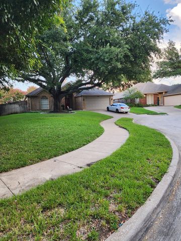 7404 Catlow Court, Fort Worth, TX 76137