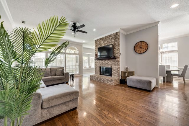 7404 Catlow Court, Fort Worth, TX 76137