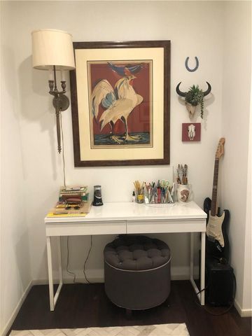 301 West Ave 2007, Austin, TX 78701