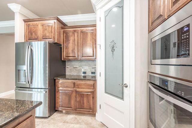 3241 Lemurian Road, Redding, CA 96002