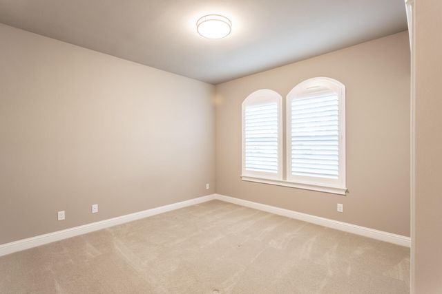 3241 Lemurian Road, Redding, CA 96002