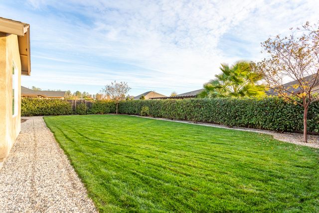 3241 Lemurian Road, Redding, CA 96002